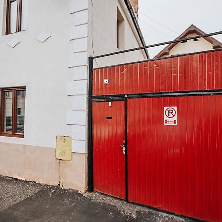 Authentic Old Town Retreat Apartment Sibiu Exterior photo